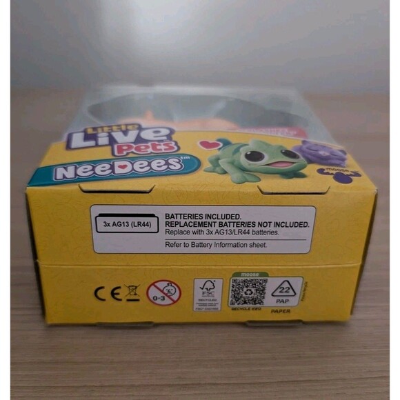 Little Live Pets NeeDees SPLASHEE OTTER Interactive Pets Collectible Toy (2024) - Picture 5 of 5